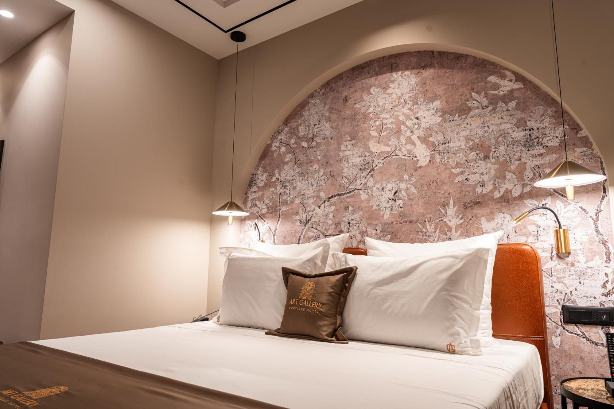 Art Gallery Boutique Hotel